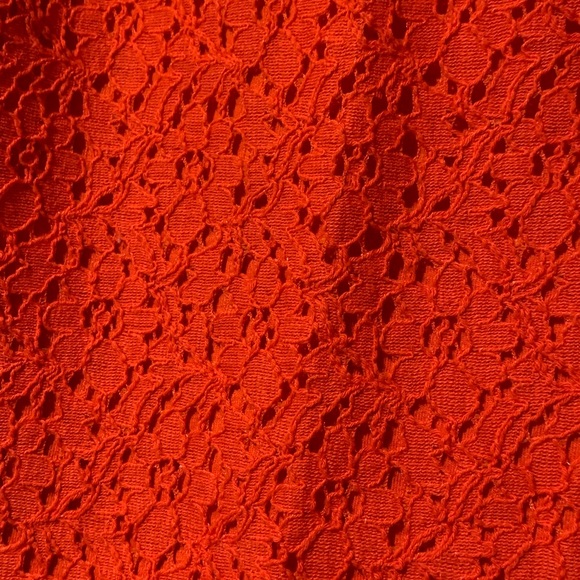 Banana Republic orange lace lined top, size XS - Picture 3 of 4